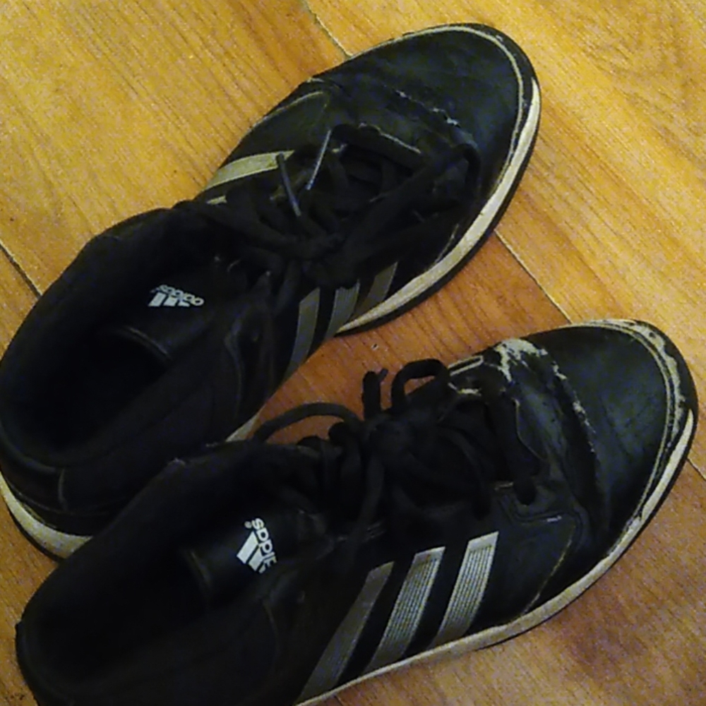 Men's Adidas shoes